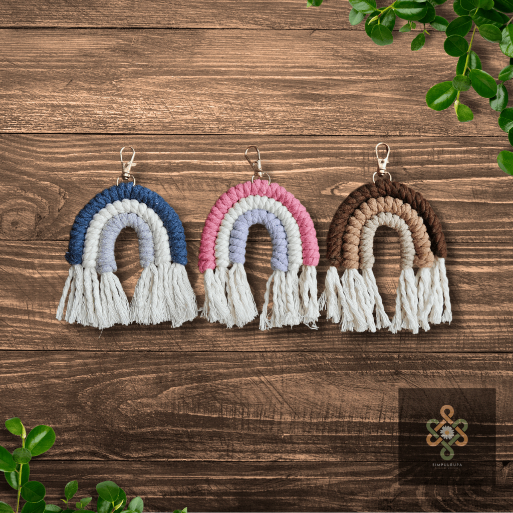 Macrame Bag Charm - Rainbow -  Gantungan Kunci Tas Makrame Pelangi Souvenir Premium