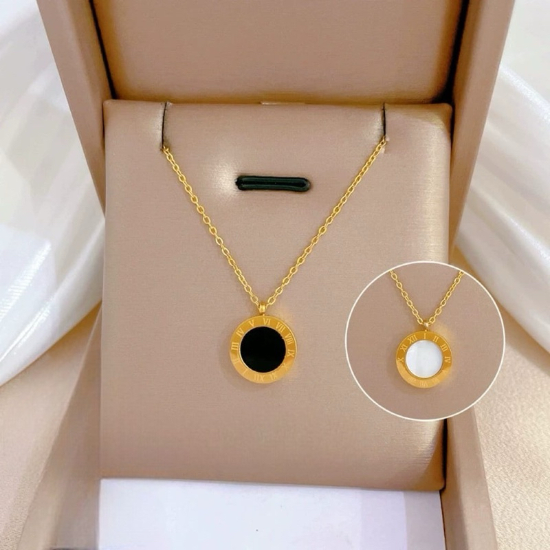 Kalung Liontin Permata Bulat Hitam Titanium