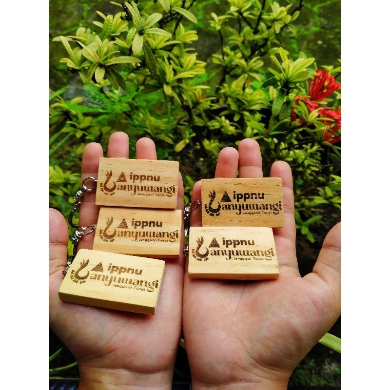 gantungan kunci kayu custom