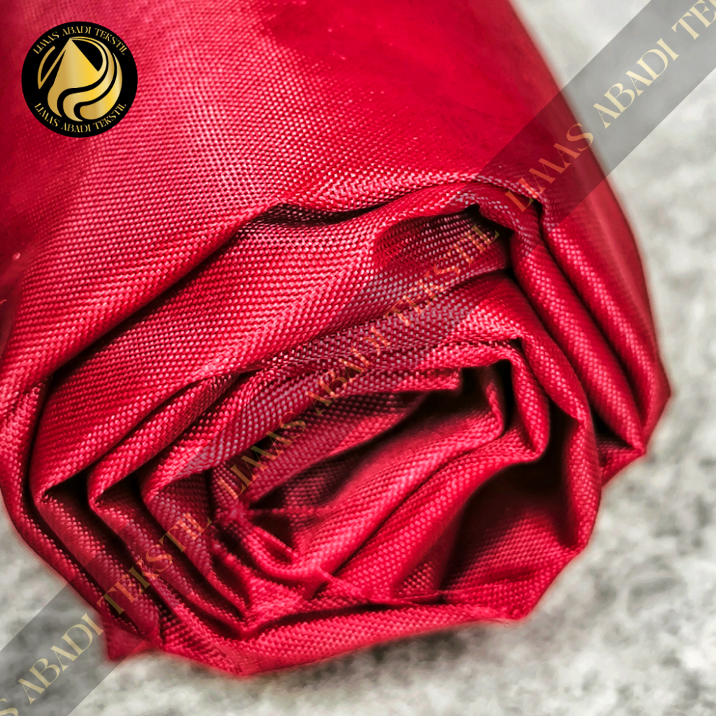 Kain Satin Tafeta Taffeta SUPERIOR(Merah Maroon)kain furing pelapis kasur lantai palembang,selempang