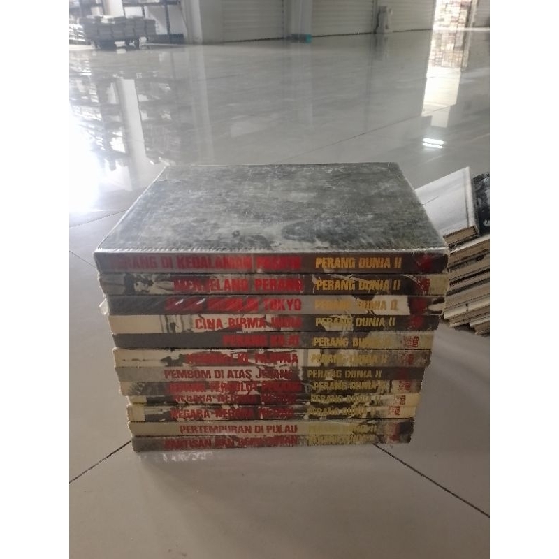 buku original - perang dunia ke 2 : pustaka time life