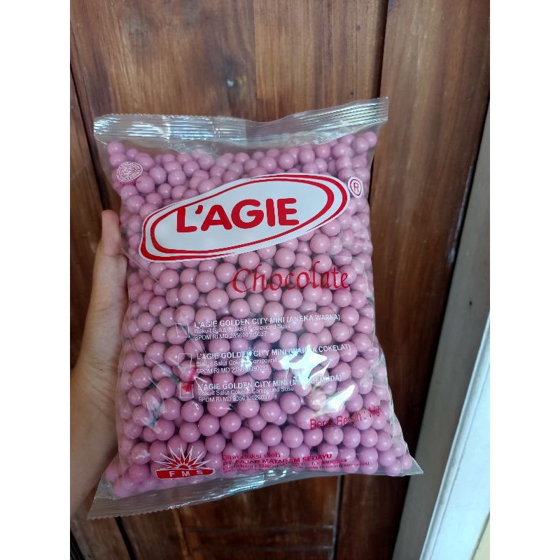 

L'AGIE Golden City biskuit coklat strawberry