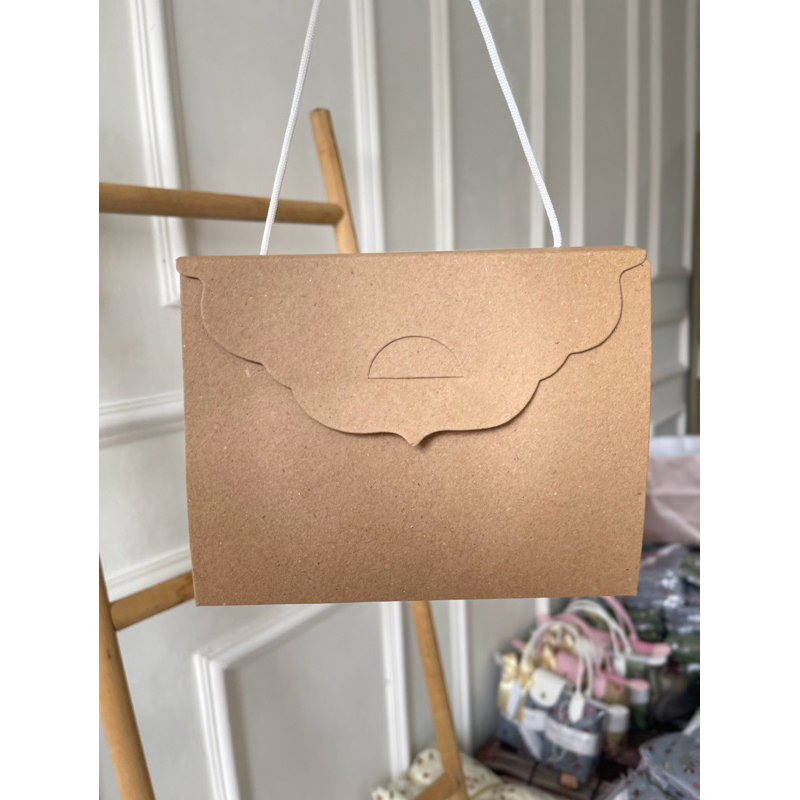 

kotak box souvenir bahan craft paperbag
