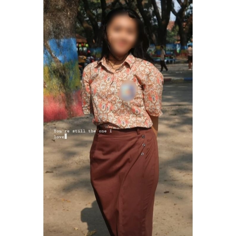 SERAGAM BATIK SMA NEGERI PRELOVED CEWEK