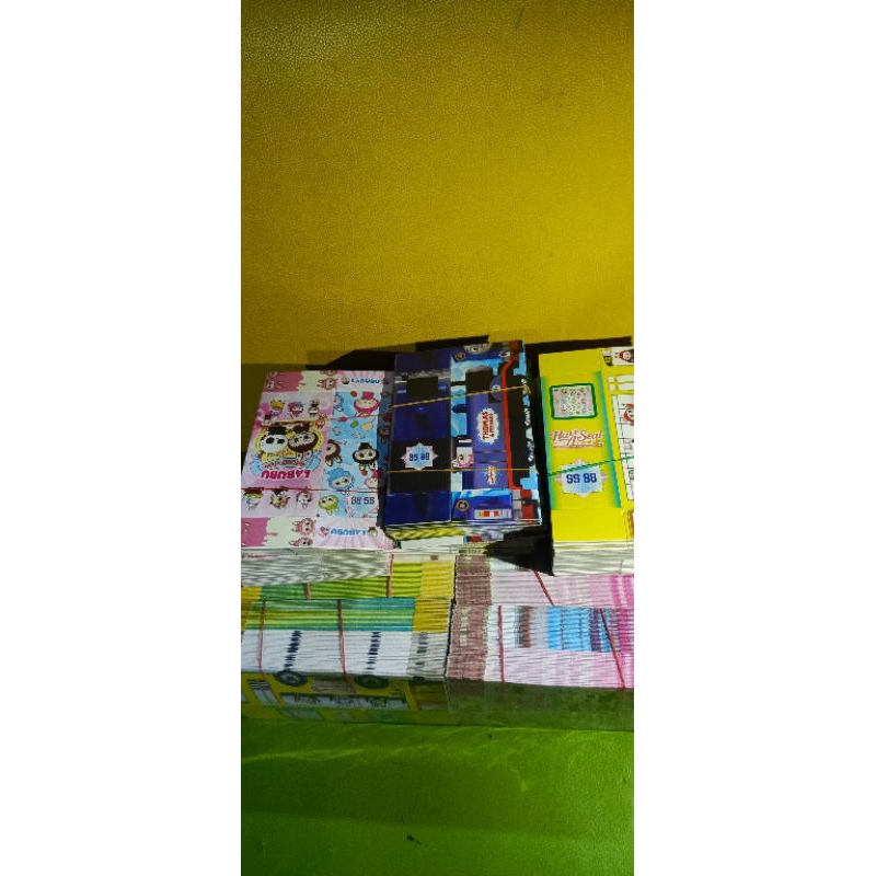 

Kertas Kotak Kado Motif Tayo Thomas Labubu 50 pcs tanpa isi