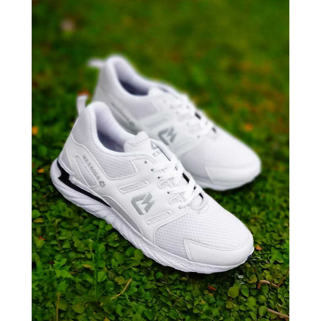 Sepatu running senam sepatu olahraga pria wanita size jumbo 44 45 46