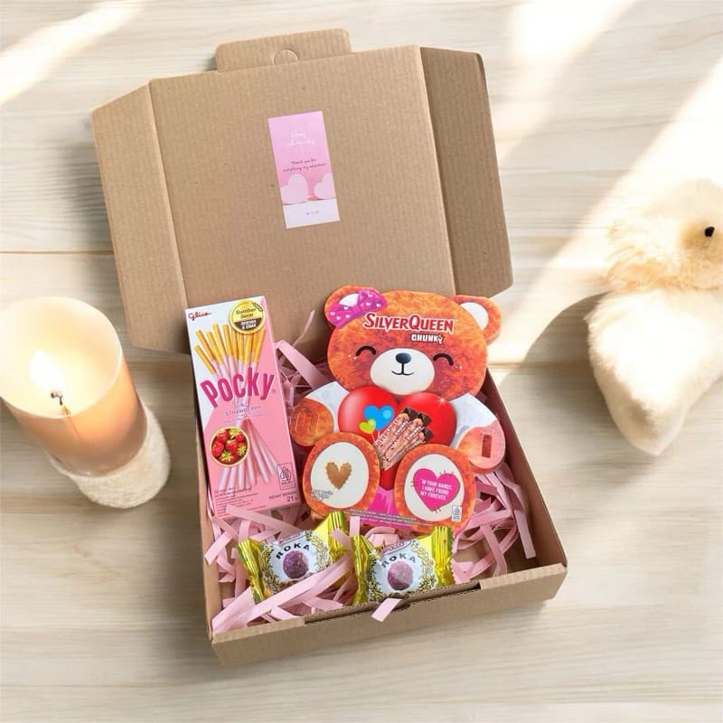 

HAMPERS SPECIAL COKLAT SILVERQUEEN HAMPERS VALENTINE KADO PACAR GIFT BOX COKLAT