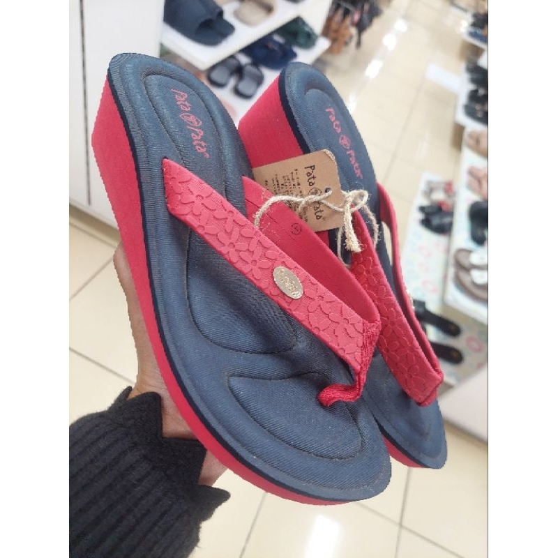 Sandal patapata wanita ringan navy