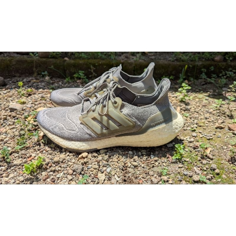 Adidas Ultraboost 22 second original