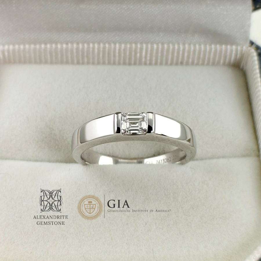 AG Jewelry D0522004 Cincin Pria Emas Berlian GIA Certificate Emerald 0.30crt E VVS2