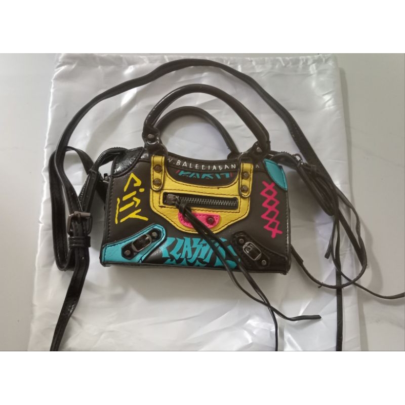 pl tas brand balenciaga mini grafiti ada no seri