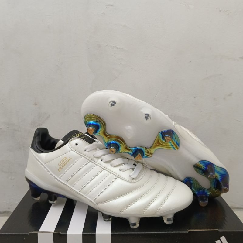 Sepatu Bola Adidas Copa Mundial 21. White