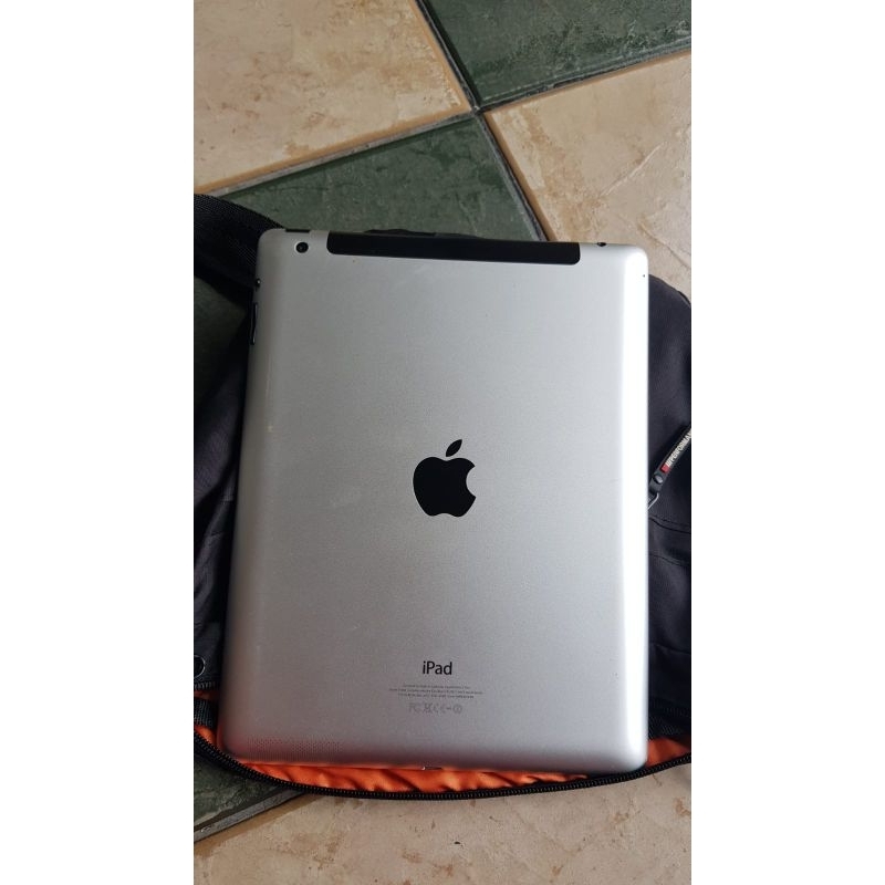ipad4 16GB lock icloud