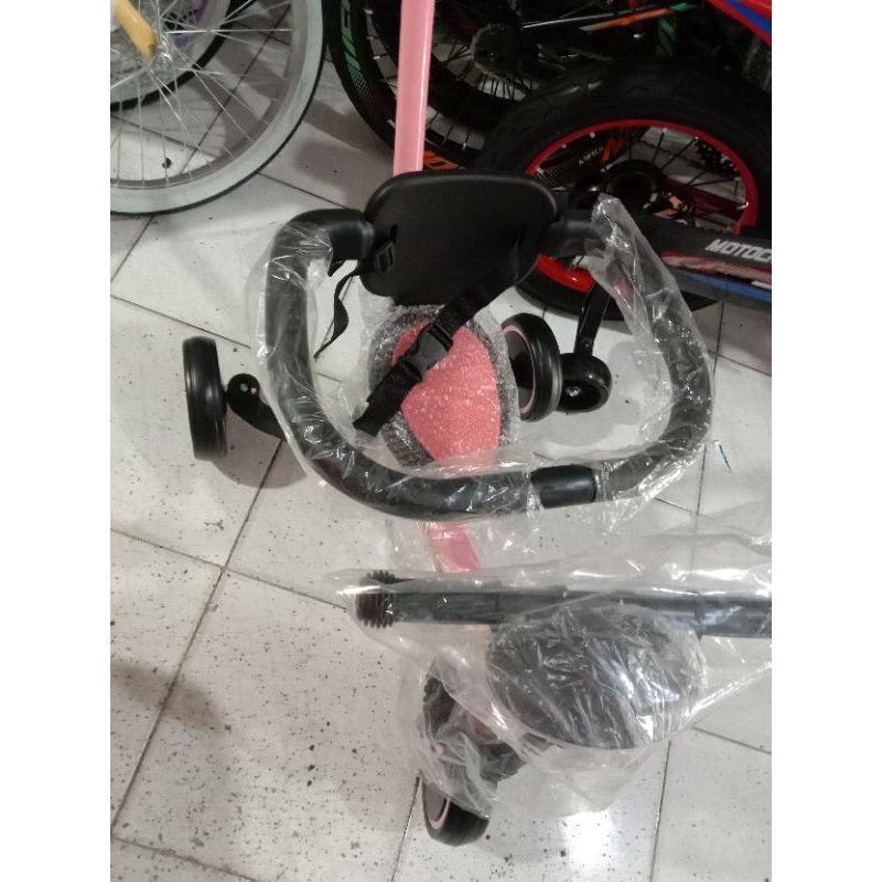 Sepeda roda tiga  Aviator belajar sepeda