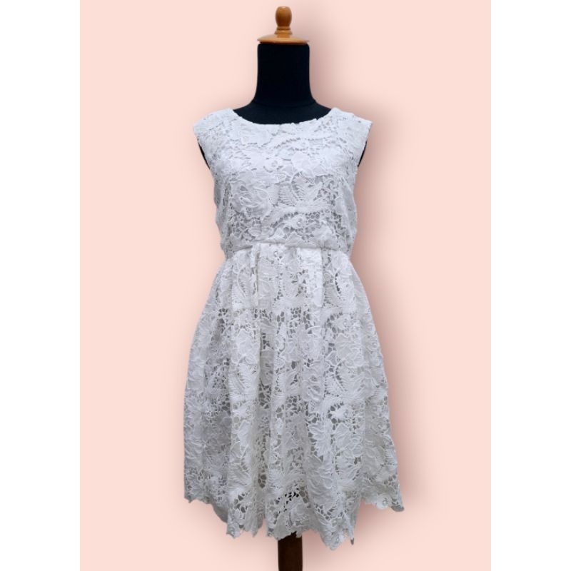 White Prada Brukat Dress Brand From Emsexcite Ori 100%