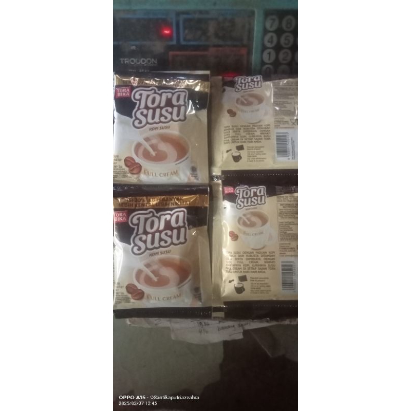 

TORABIKA/TORA SUSU FULL CREAM/KOPI SUSU 1 RENCENG ISI 10