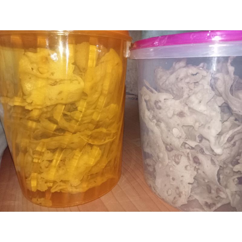 

Peyek kacang toples