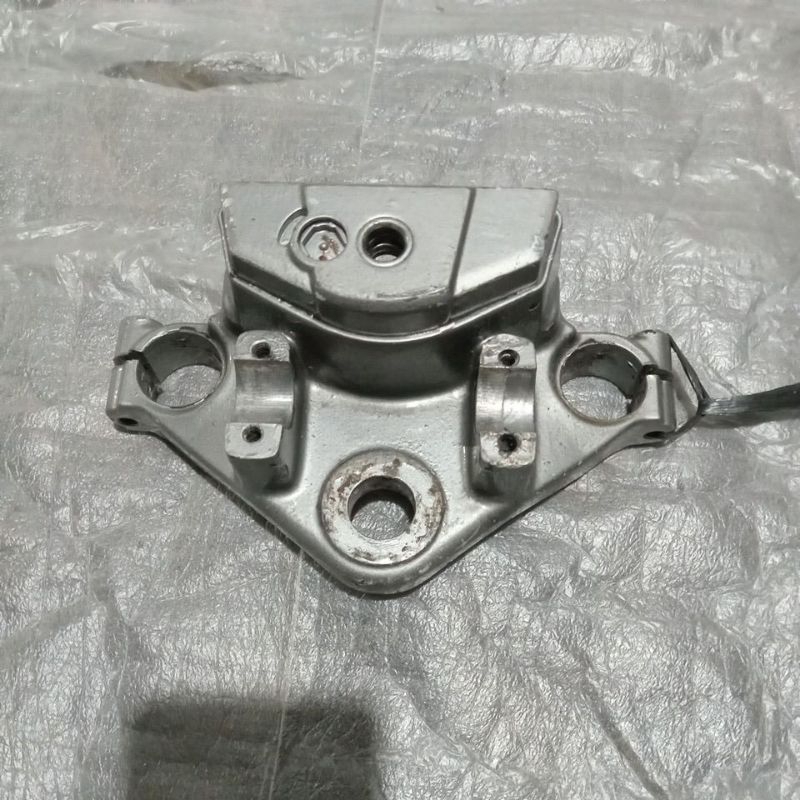 T atas skok ori tirev