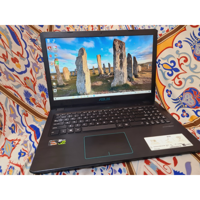 Laptop Asus X570ZD AMD Ryzen 5 2500U Nvidia GeForce GTX 1050