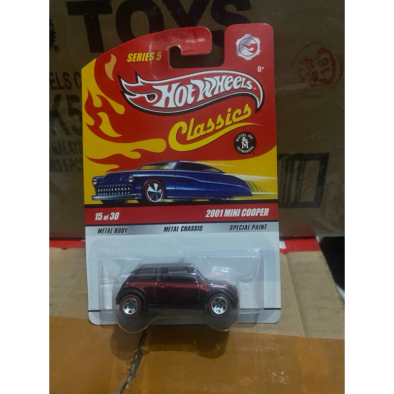 hot wheels classics 2001 mini cooper merah