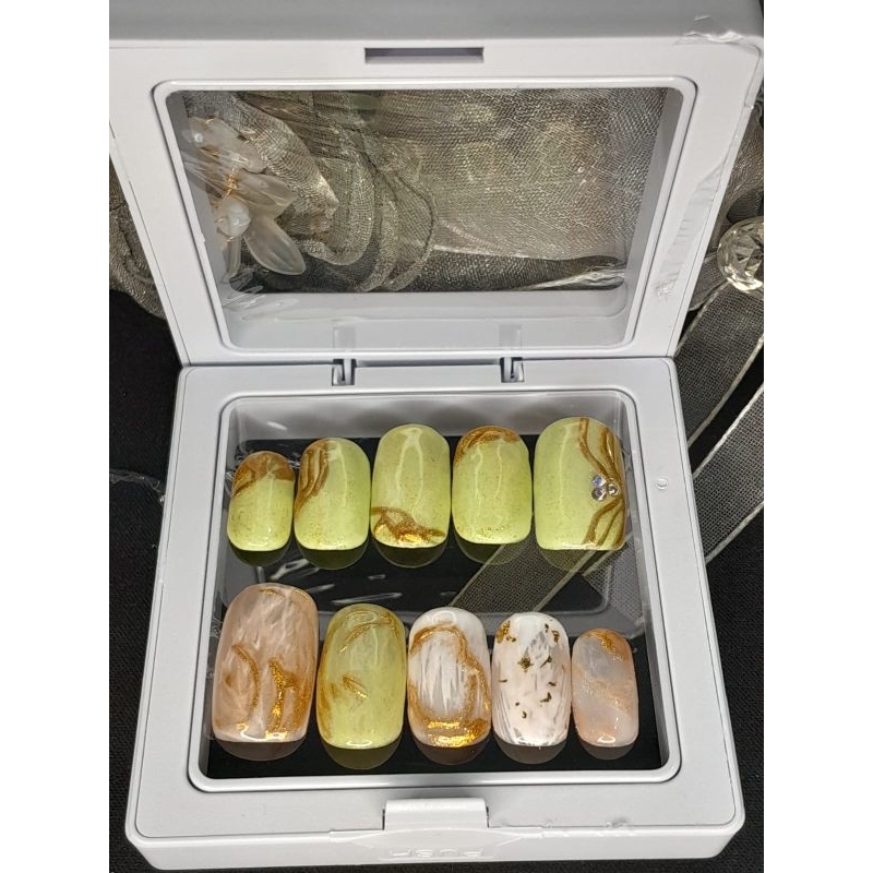 Kuku Palsu green + kotak bening wadah kotak / Kuku Palsu Wedding / Kuku Palsu Pernikahan / Kuku Pals