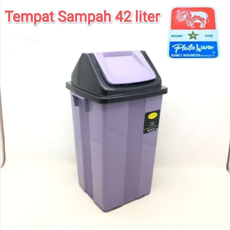 Tempat sampah 42 liter komet star abu abu/ Tong Sampah segi 42 L komet star tutup goyang