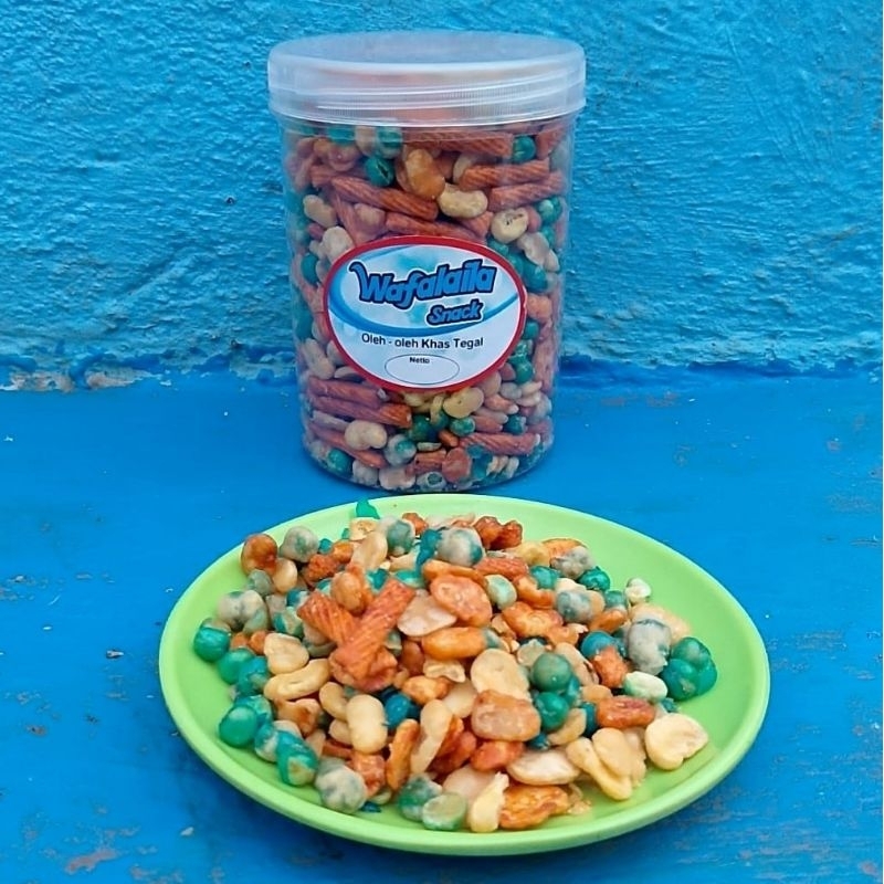 

Kue lebaran Toplesan Camilan hari raya Kacang Mix 800ml