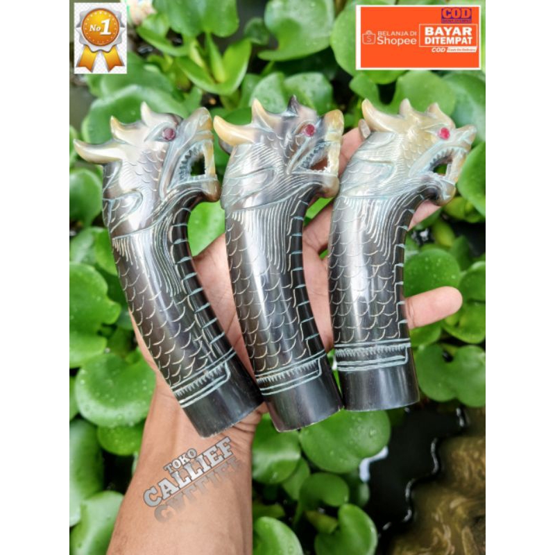gagang Golok bahan tanduk karakter naga