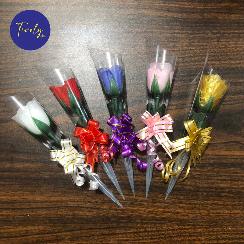 Bunga Mawar 1 Tangkai Kuncup Artificial KECIL KOMPLIT (Bunga + Plastik + Pita) | Bunga Mawar Artific