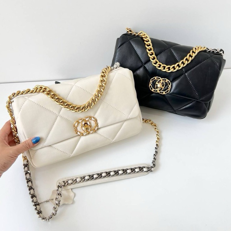 Tas Selempang Kulit Putih dan Hitam G361