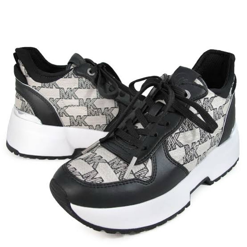 sepatu MK Muse Trainer SALE