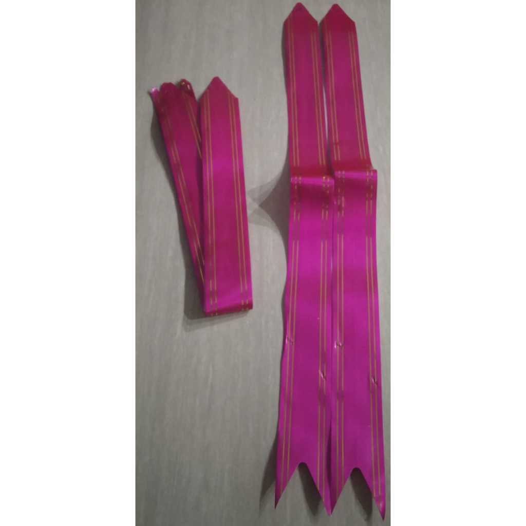 

Pita Tarik LIS EMAS Hiasan Parcel / Pita Serut Warna Pink Tua Ukuran Jumbo Jual Perpcs