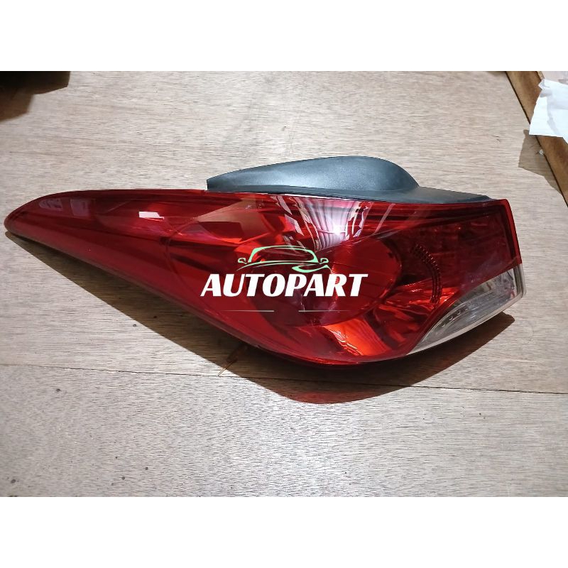 Stop Lamp Lampu Belakang Hyundai Elantra 2011 2013 OEM