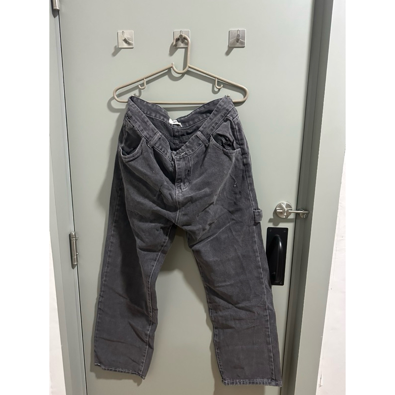 Celana Panjang Jeans Hitam Wanita