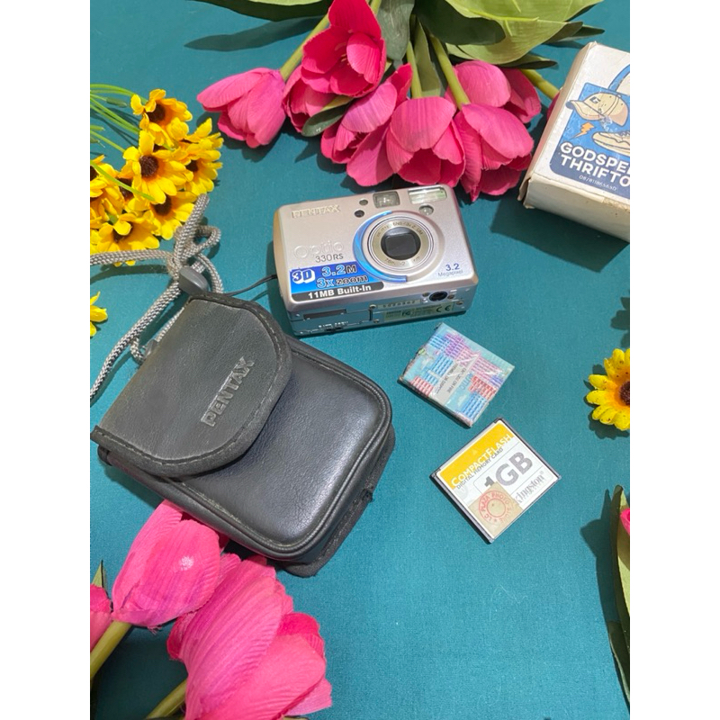 Camera Digital Pentax Optio 330RS Grey series 3.2 MegaPixels 3x Optical zoom