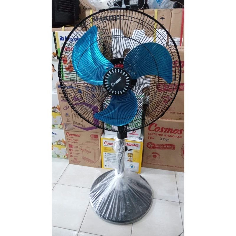 Kipas angin berdiri Cosmos TIF 1801 (besi 18inch)