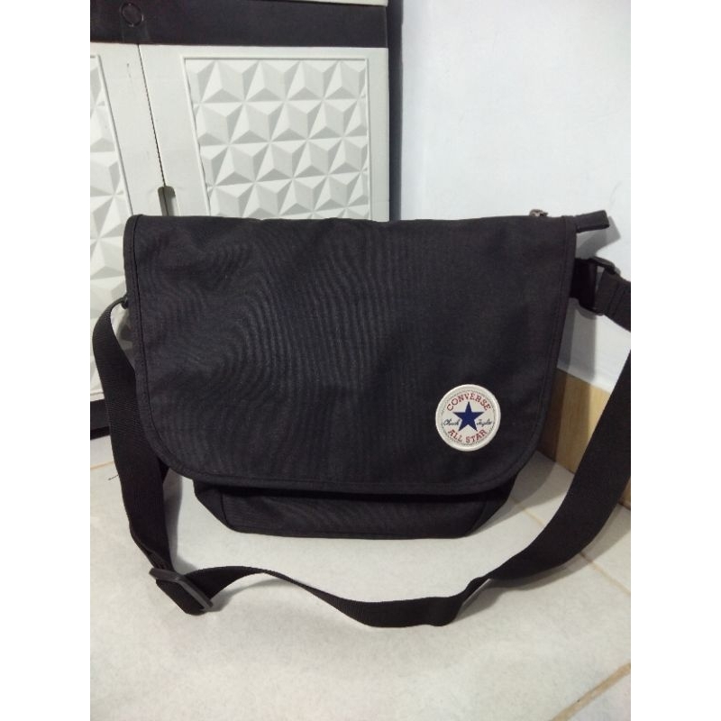 Tas selempang messenger bag Converse second mulus