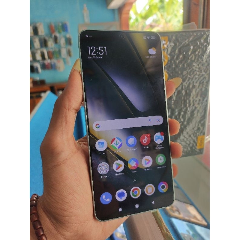 Poco F6 12/512 second