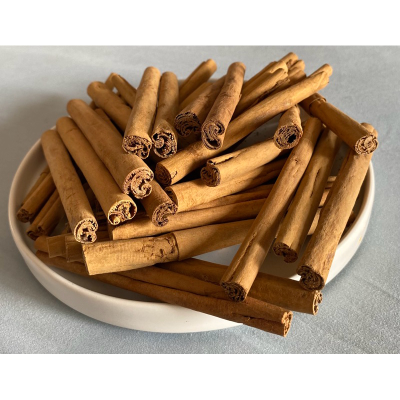 

JKL True Ceylon Cinnamon Quills/ Kayu Manis Lapisan Dalam Asli dari Sri Langka.