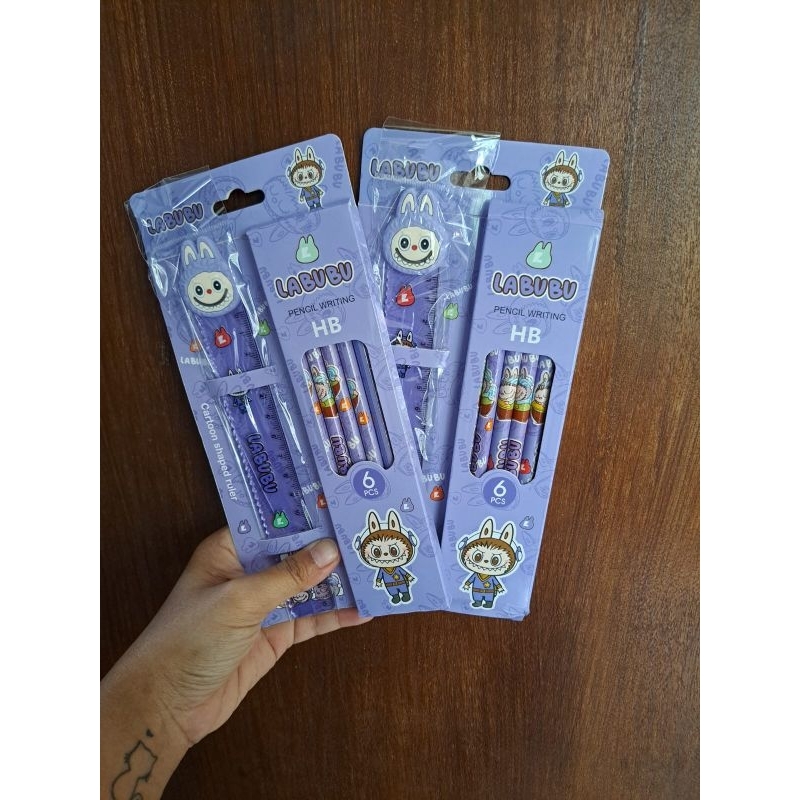 

Labubu Set Stationary