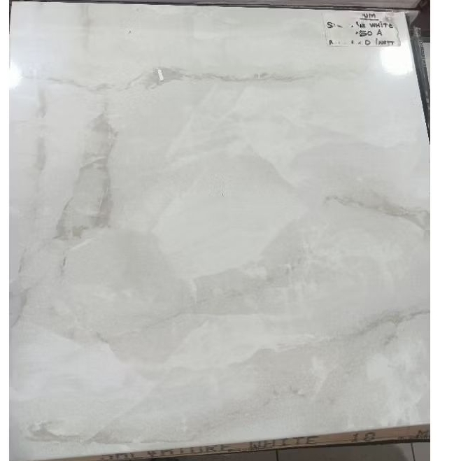 keramik Platinum Salvatore white 50x50 kW1/dus (kilap)