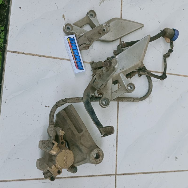 Step Depan Honda Cb150R Original Set