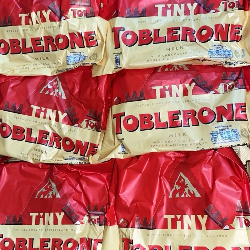 

Tiny Toblerone Milk Chocolate 200 gr (MALAYSIA)