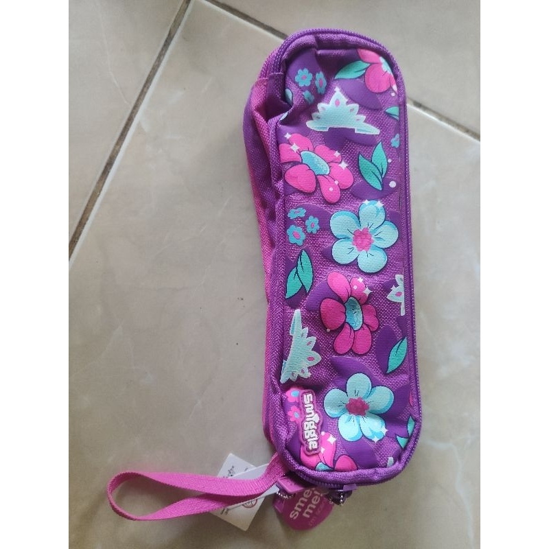 

Smiggle Pencil Case