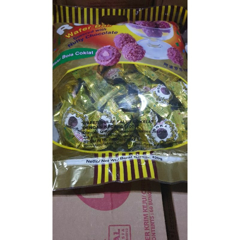 

Roka wafer ball 420gr (wafer bola coklat)