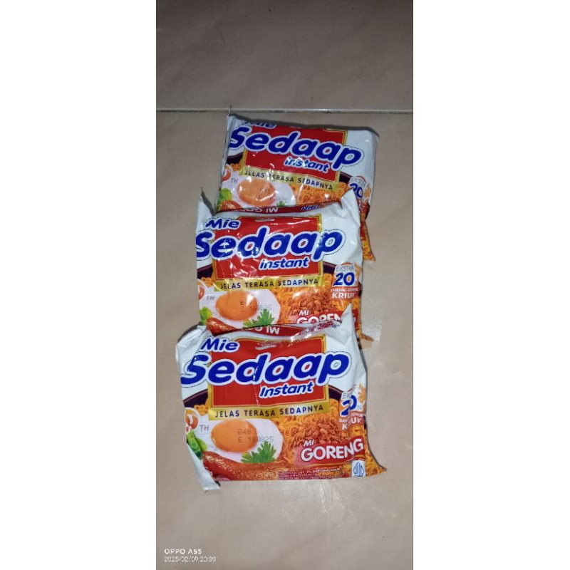 

sedap goreng 3pcs