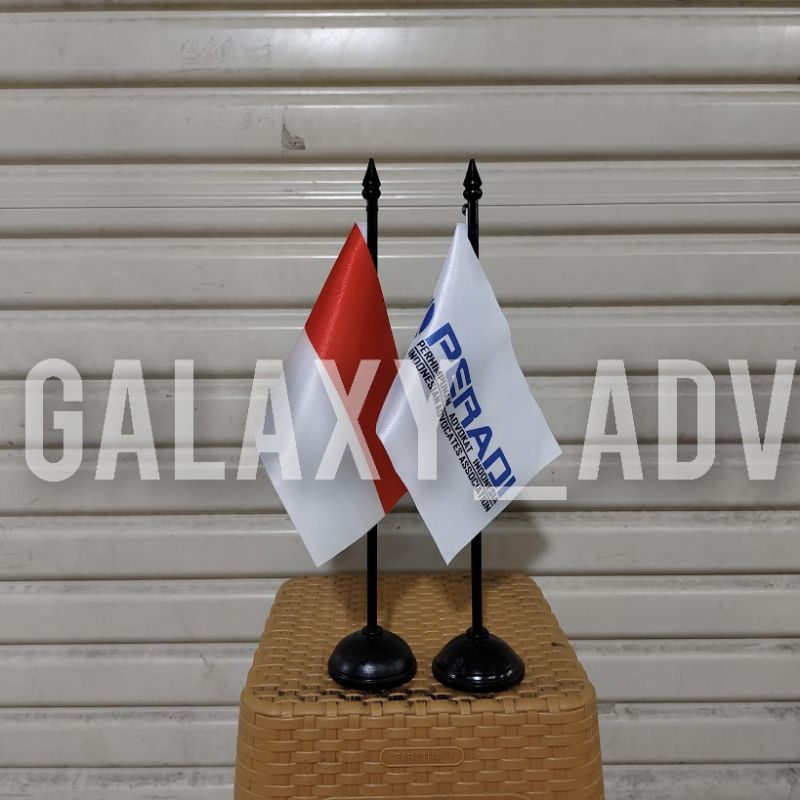 

bendera meja PERADI dan INDONESIA + tiang