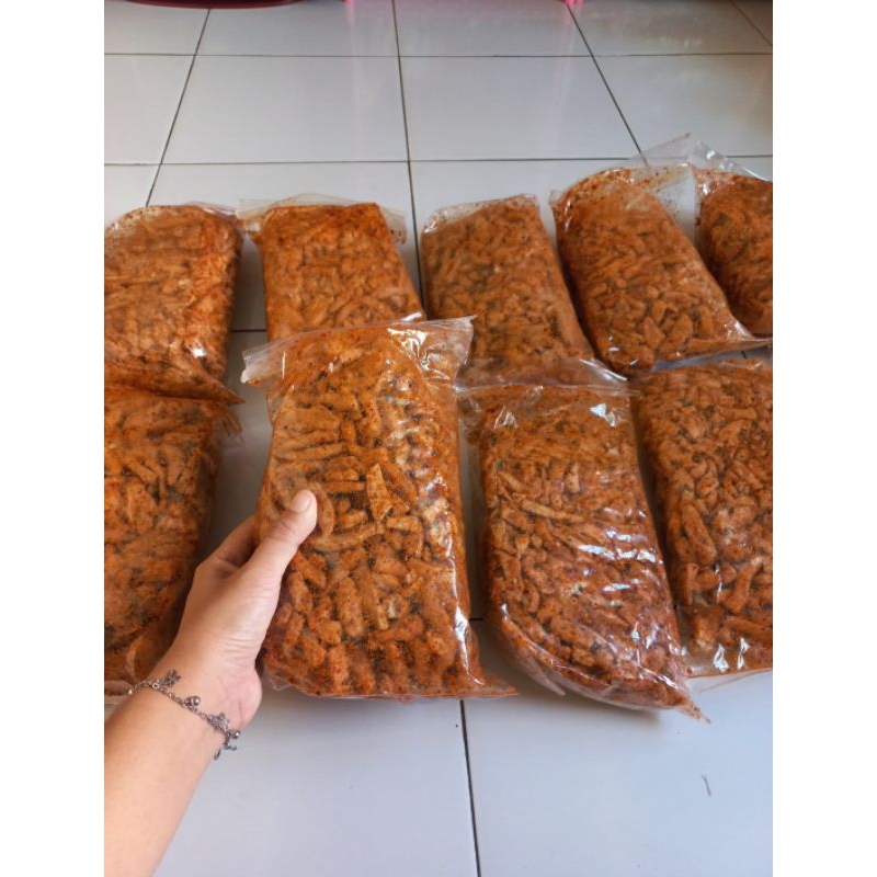

basreng pedas daun jeruk isi 1/2 kg (setengah kilo)