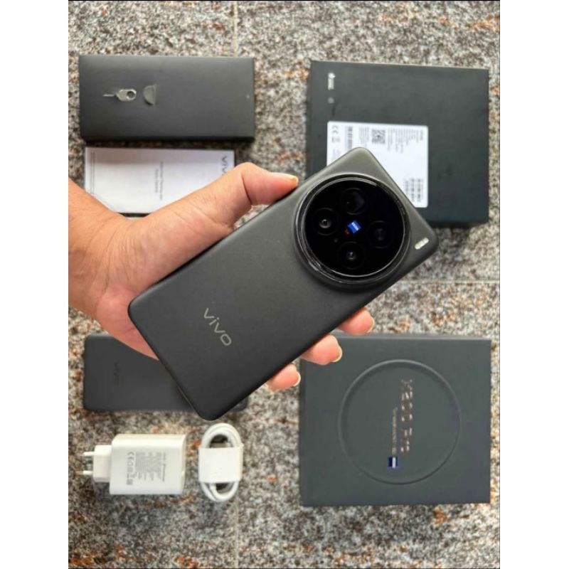 Vivo x200 ram 12/512 second