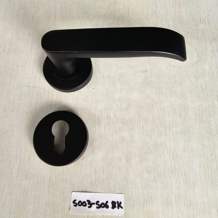 Handle Pisah Hitam Stainles Soligen / Gagang Pintu Soligen